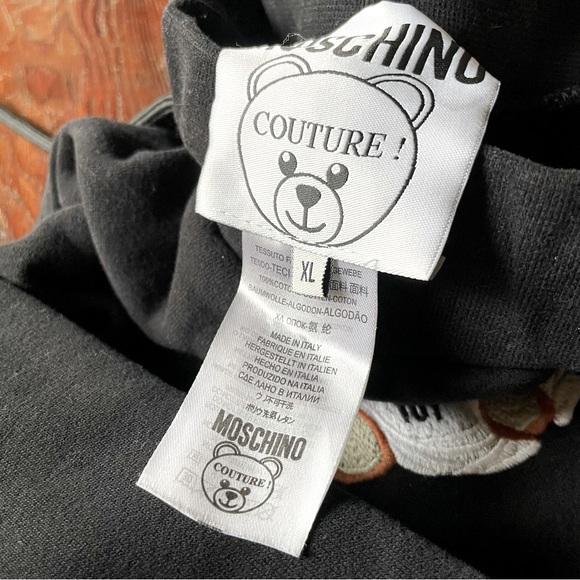 Authentic- MOSCHINO Teddy Bear Crewneck + Jogging Pants Set. - Picture 9 of 11